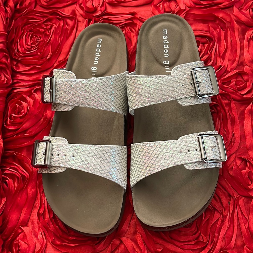 Madden Girl Brando Hologram Mesh